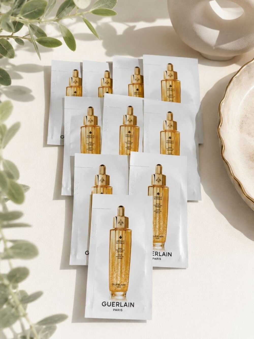 Guerlain Abeille Royale Youth Watery Oil Serum x 10 Sachets Luxury Skincare